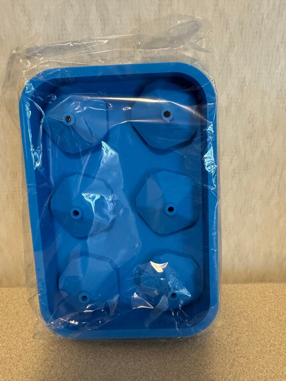 D20 Dice Silicone Ice Cube Tray And Mold Set (Makes 6-multiple trays available)